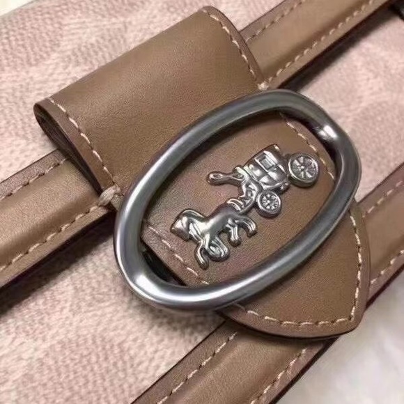 Coach Riley Convertible Belt Bag - Picture 8 of 10